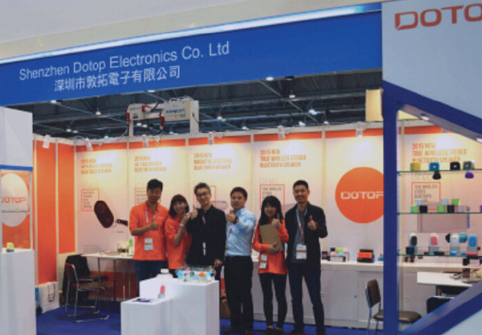 敦拓DT-B100魔方藍(lán)牙音箱 敦拓DT-B100魔方藍(lán)牙音箱